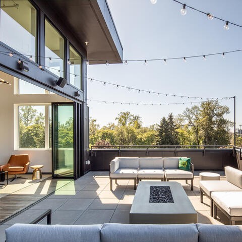 The Flats Building outdoor space in Bend Oregon